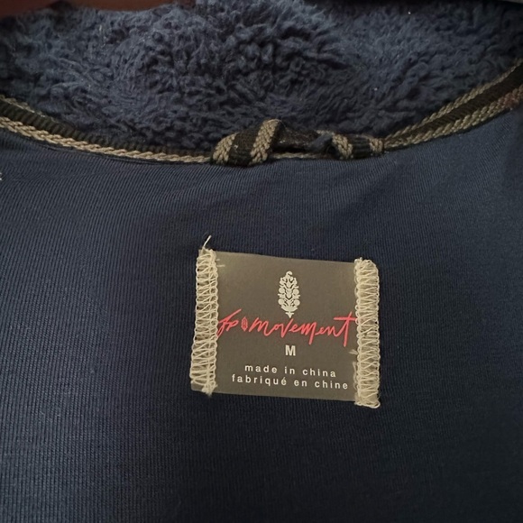 FP Movement by Free People Fall To Rise Fleece Quarter Snap - Picture 4 of 4